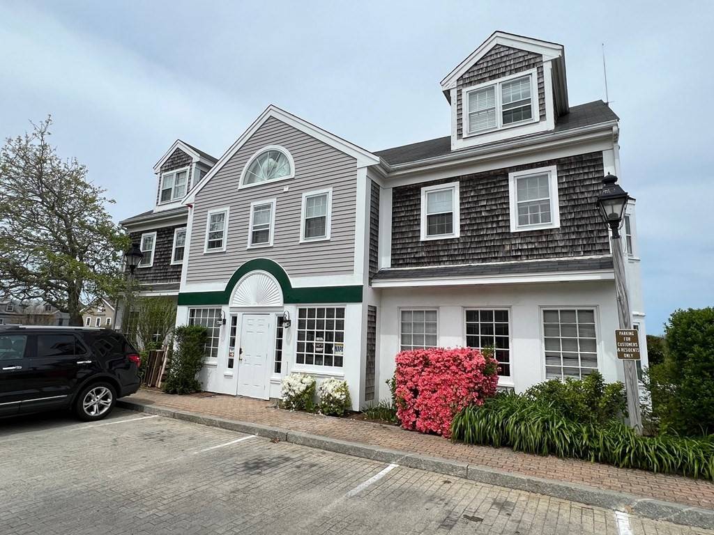 Nantucket, MA 02554,7A Bayberry Court #A