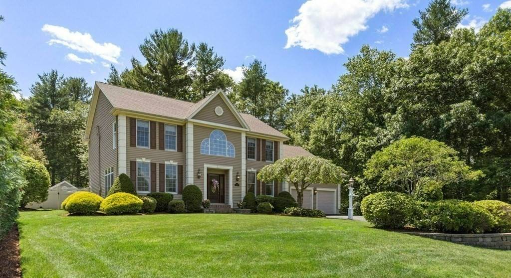 Raynham, MA 02767,98 Diniz Dr
