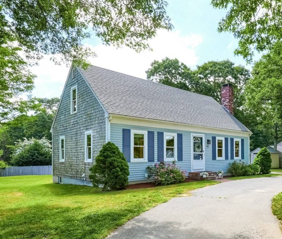 Falmouth, MA 02556,667 N Falmouth Hwy