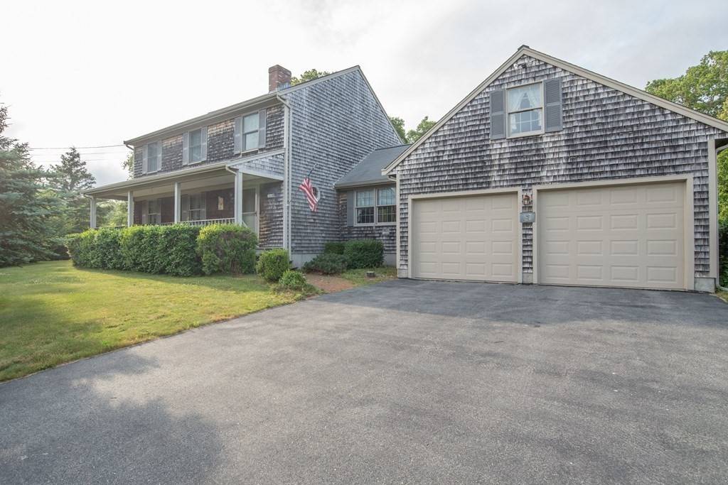 Westport, MA 02790,69 Brookwood Dr