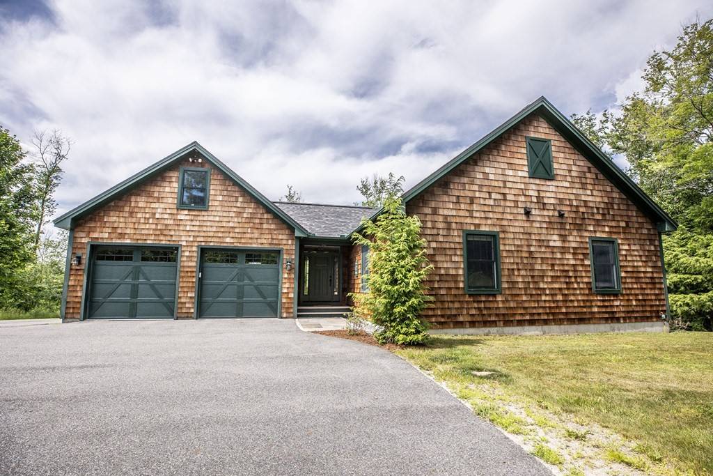 Sunapee, NH 03782,25 Saville Ln