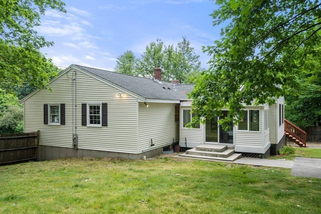 Milford, MA 01757,28 Ivy Lane