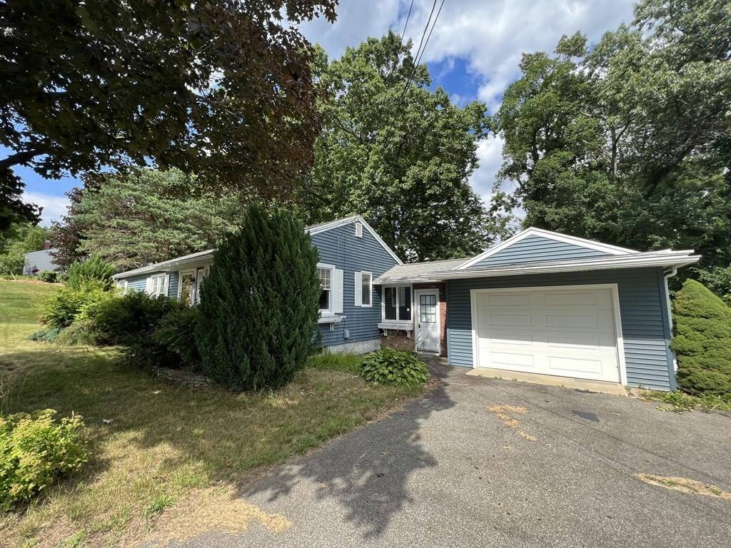 East Longmeadow, MA 01028,9 Redin Dr