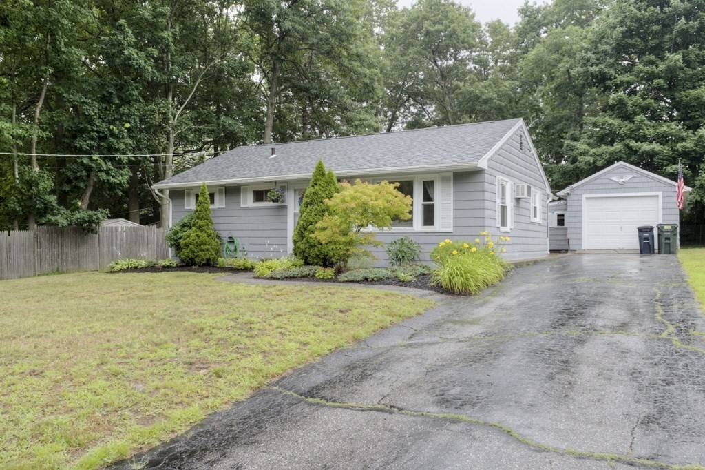 Holden, MA 01520,10 Somerset Ln