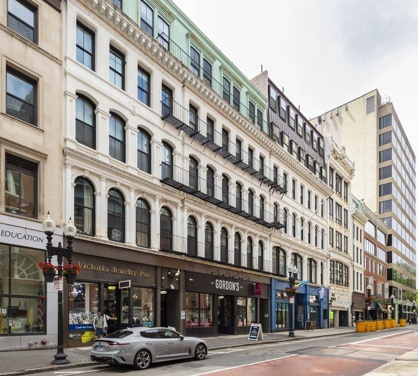 Boston, MA 02111,37-43 Temple Place
