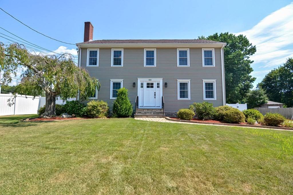 Taunton, MA 02780,215 Eldridge St