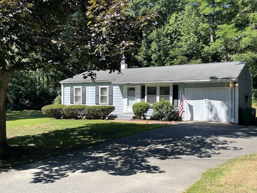 Pembroke, MA 02359,56 Pine Tree Ln