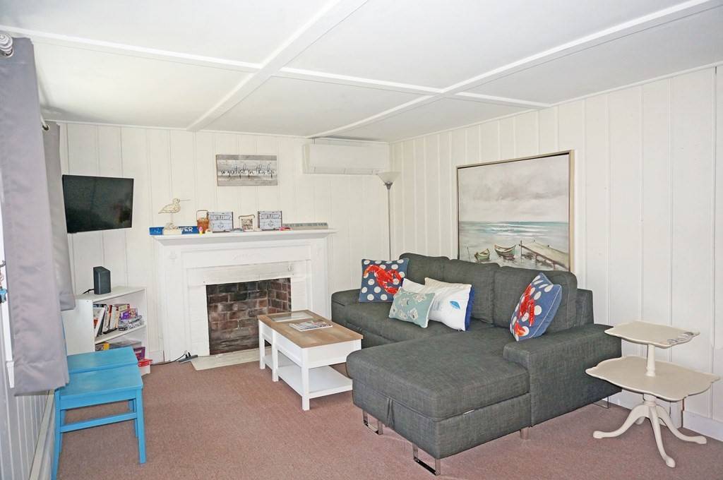 Dennis, MA 02660,36 Old Sailors Way