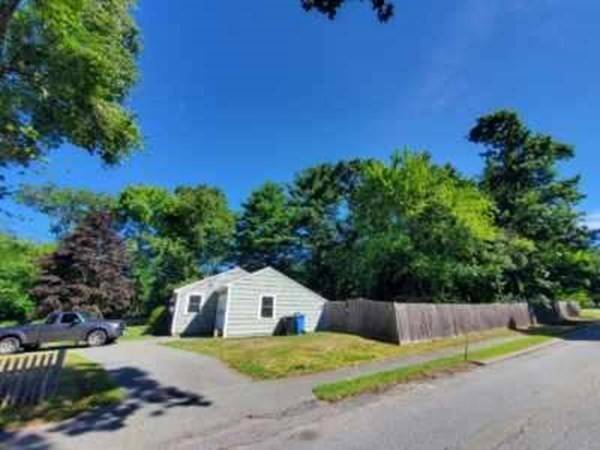 Whitman, MA 02382,462 Franklin St