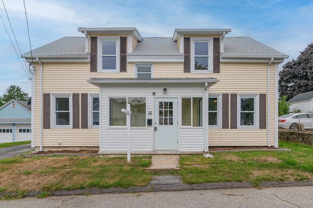 Dudley, MA 01571,15 West