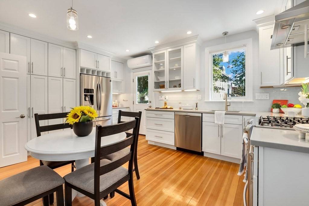 Cambridge, MA 02141,76 6th St