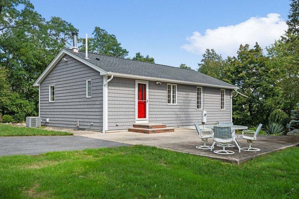 Wenham, MA 01984,1 Topsfield Road