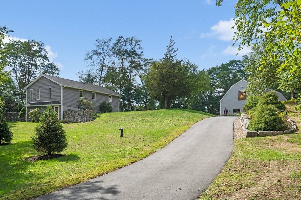 Wenham, MA 01984,1 Topsfield Road