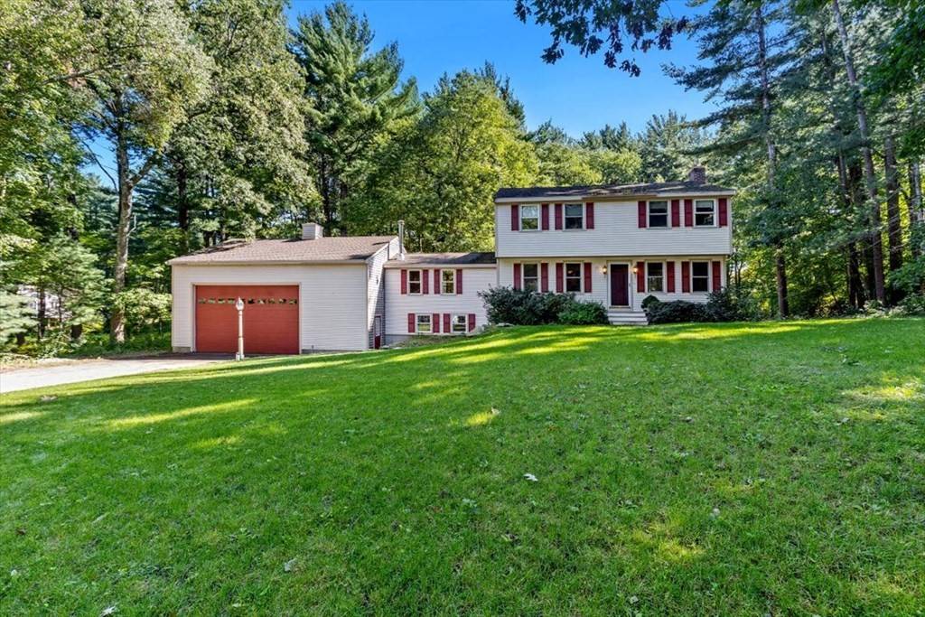 Pembroke, MA 02359,91 Juniper Ln