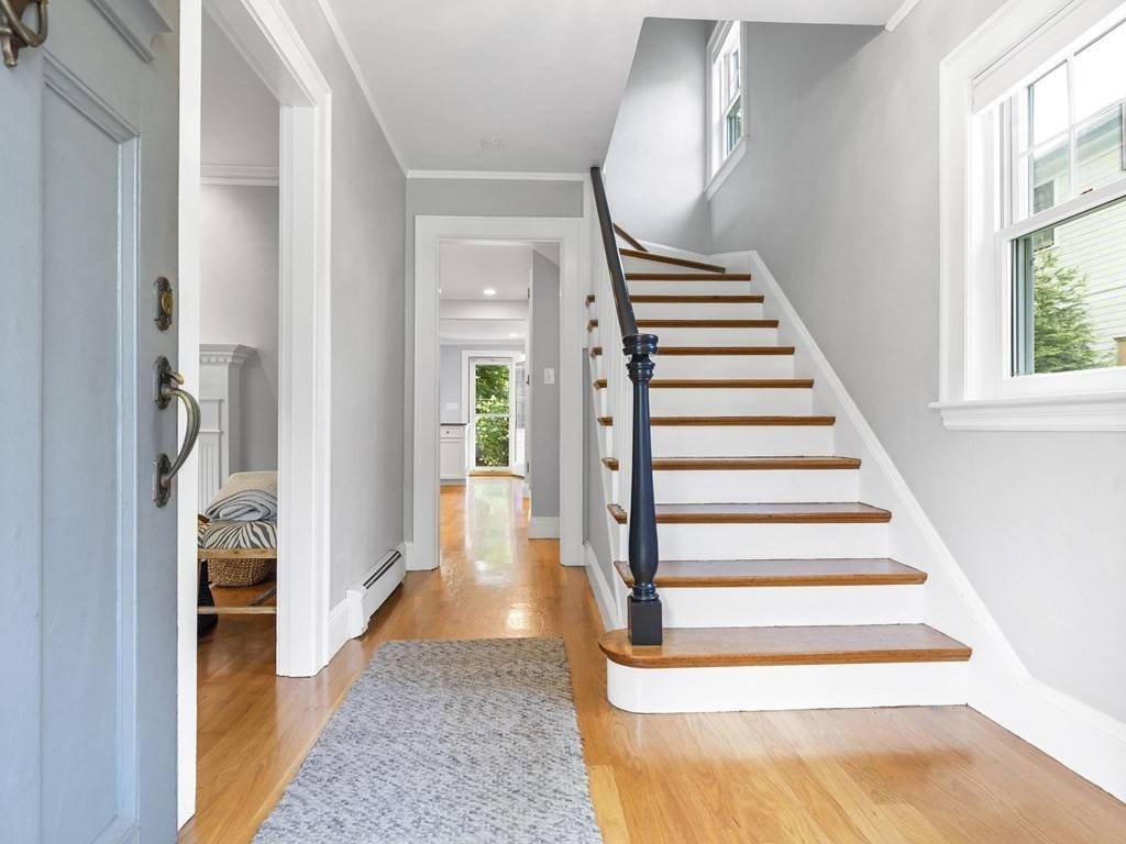 Wellesley, MA 02481,22 Cavanaugh Rd
