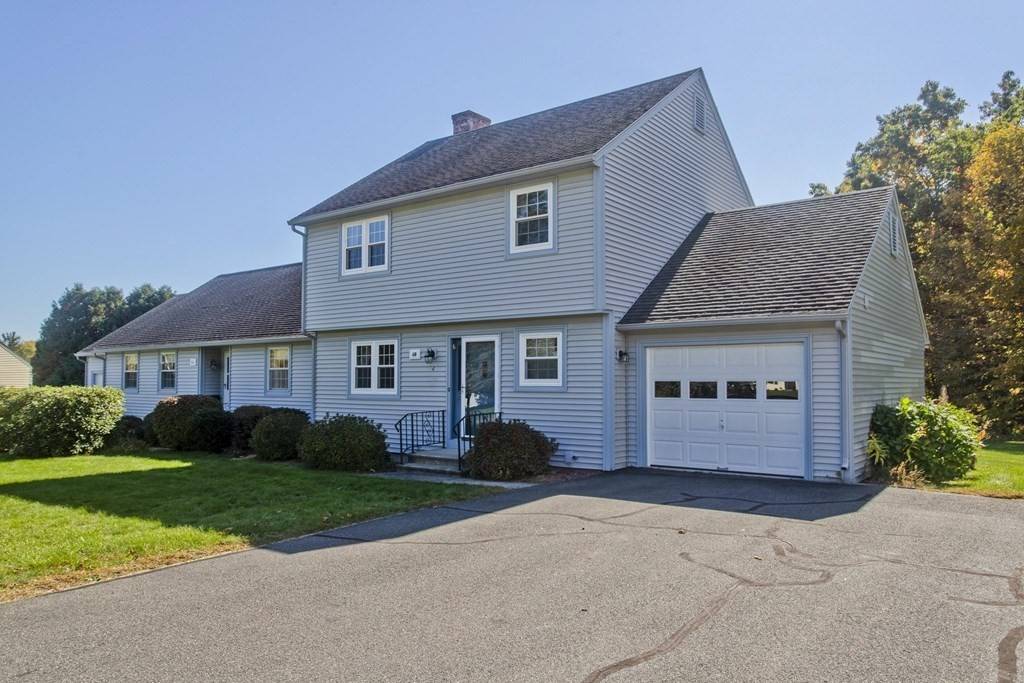 Deerfield, MA 01373,6 Duncan Dr #B