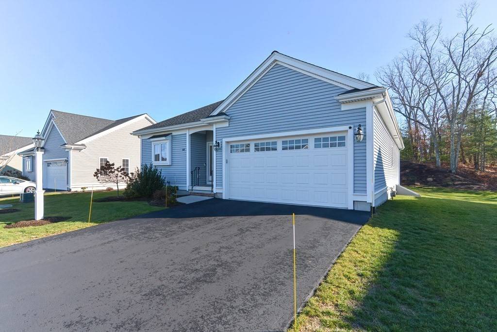 Wrentham, MA 02093,50 Partridge View Ln S