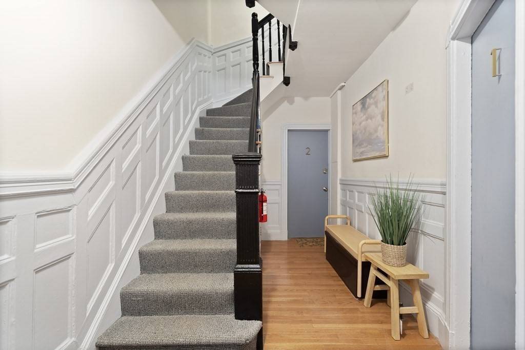 Boston, MA 02114,35 Grove Street