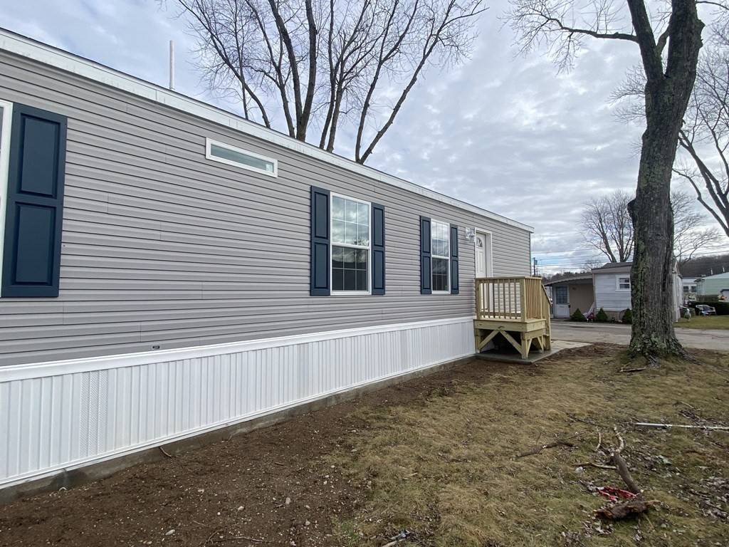 North Attleboro, MA 02760,130 East Washington Street #36