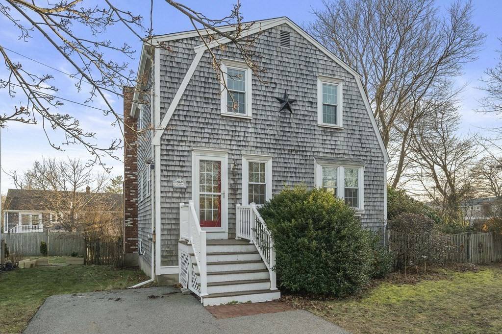 Scituate, MA 02066,34 Seaview Ave