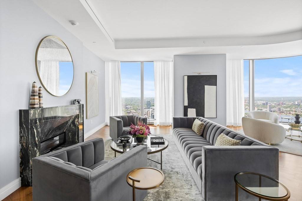 Boston, MA 02115,1 Dalton Street #4701