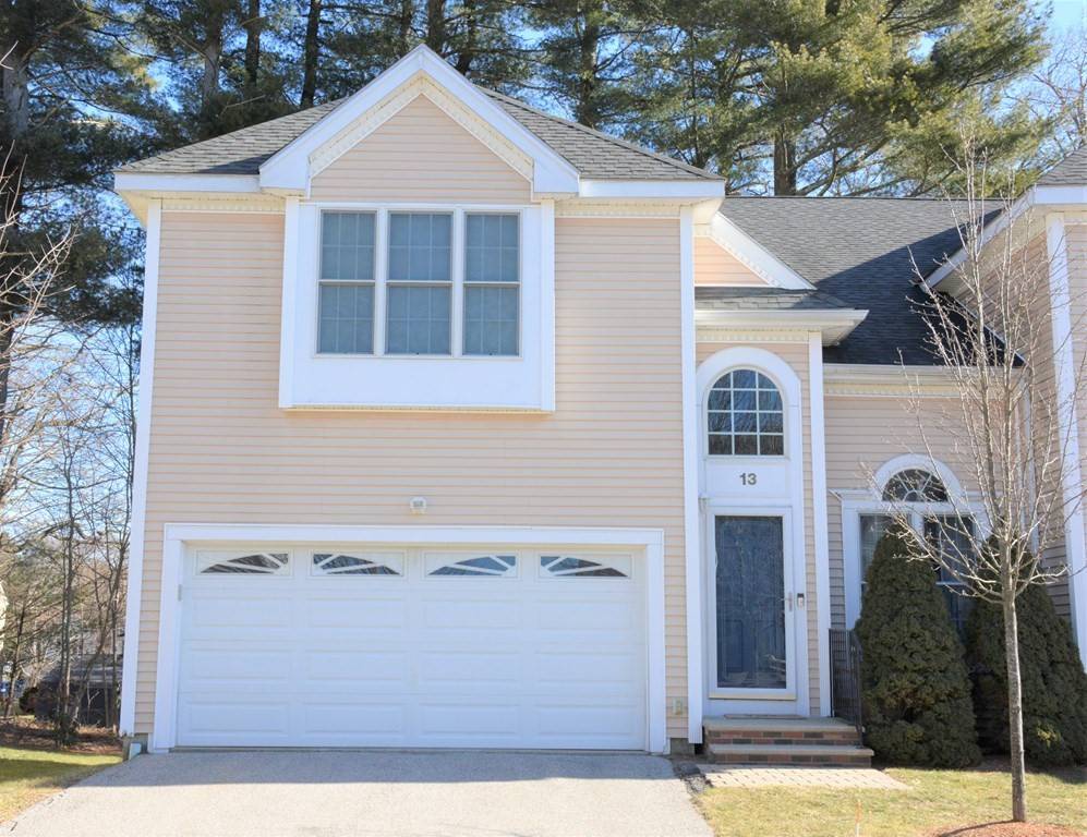 Upton, MA 01568,13 Knowlton Cir #13