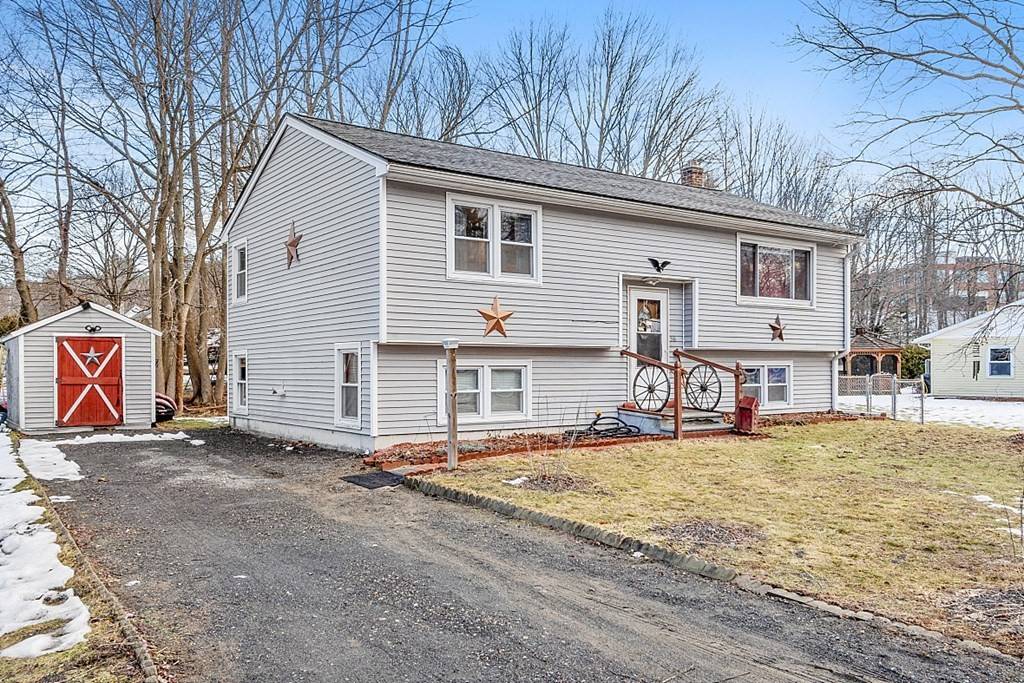 Athol, MA 01331,56 Cass Cir