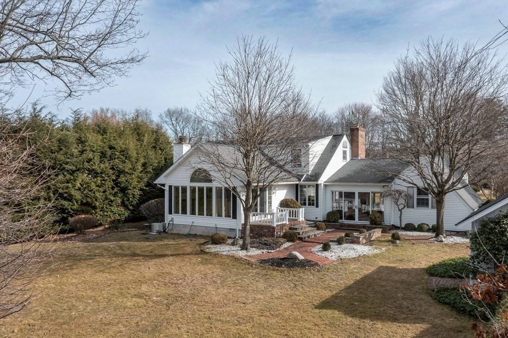 East Longmeadow, MA 01028,87 Hillside Dr