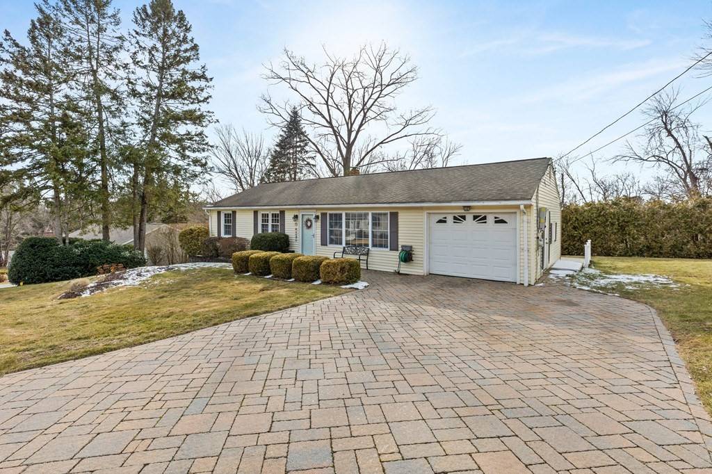 East Longmeadow, MA 01028,73 Redin Dr