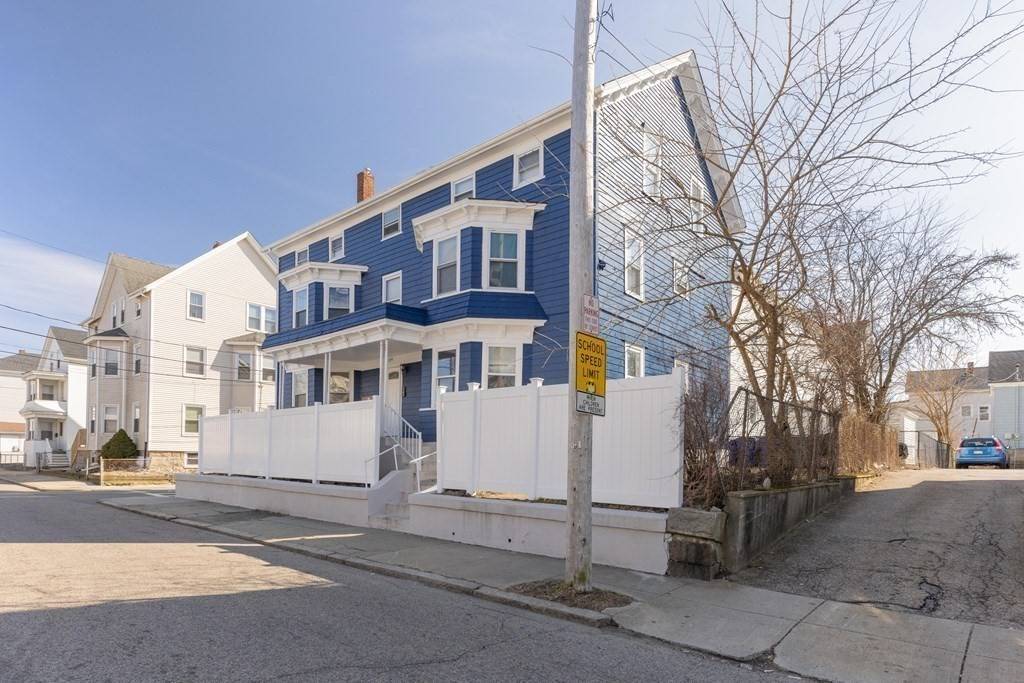 Fall River, MA 02724,189 Hamlet St