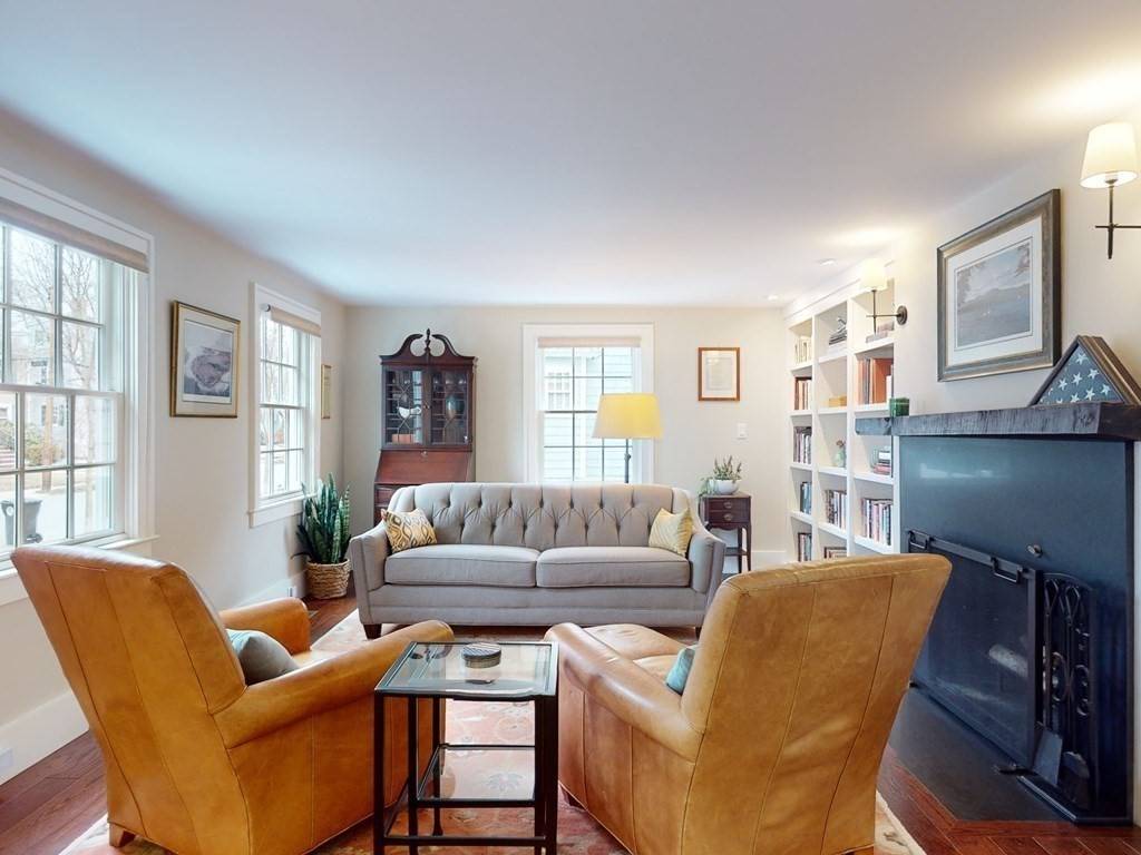 Belmont, MA 02478,44 Dean St
