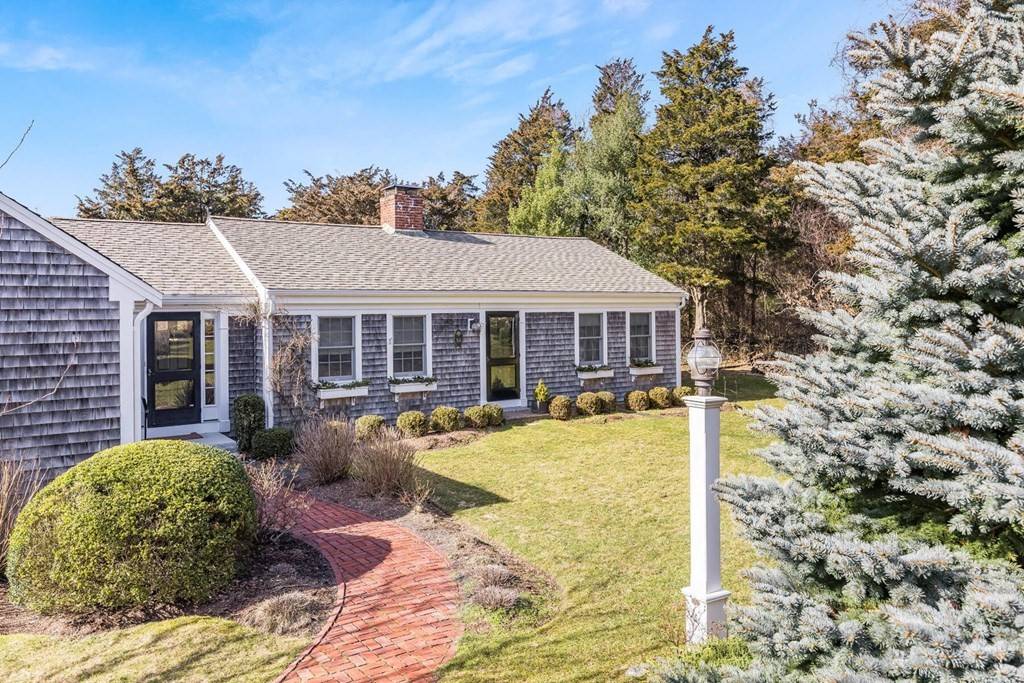 Orleans, MA 02653,54 Nauset Heights Rd