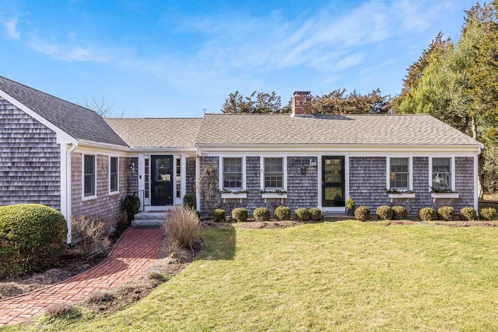 Orleans, MA 02653,54 Nauset Heights Rd