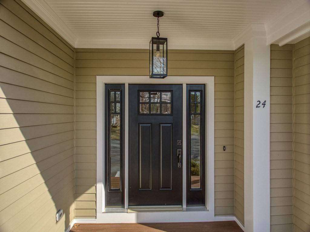 Needham, MA 02494,24 Damon Road