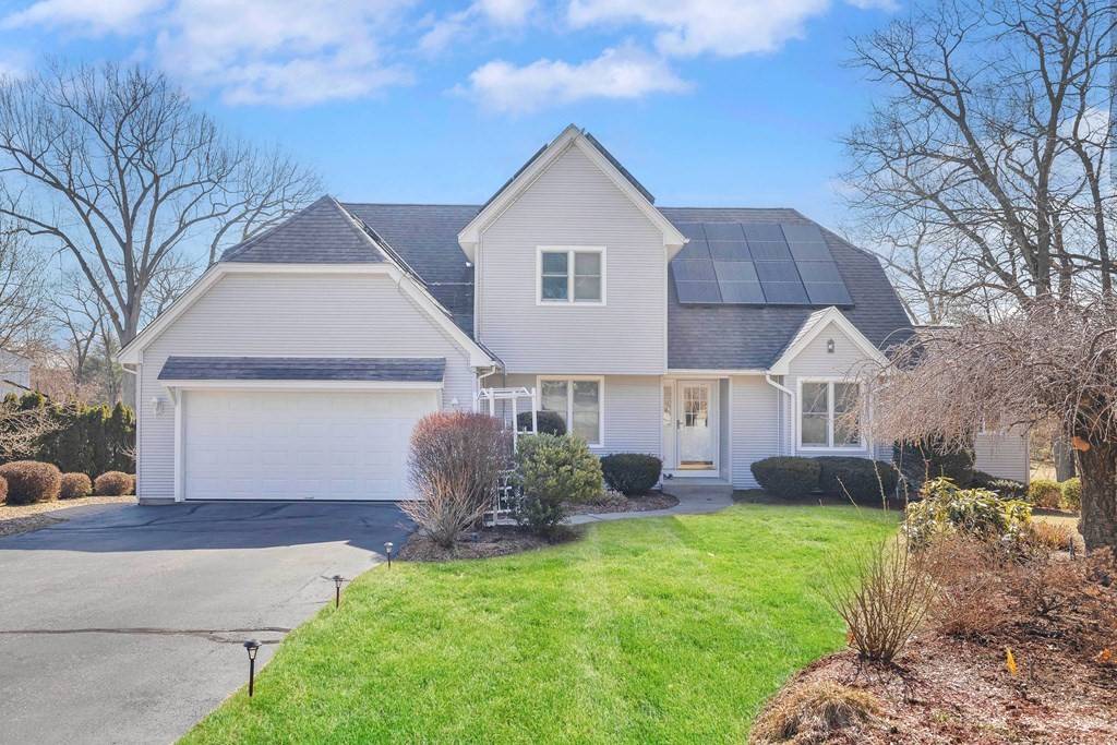 East Longmeadow, MA 01028,6 Townview Circle