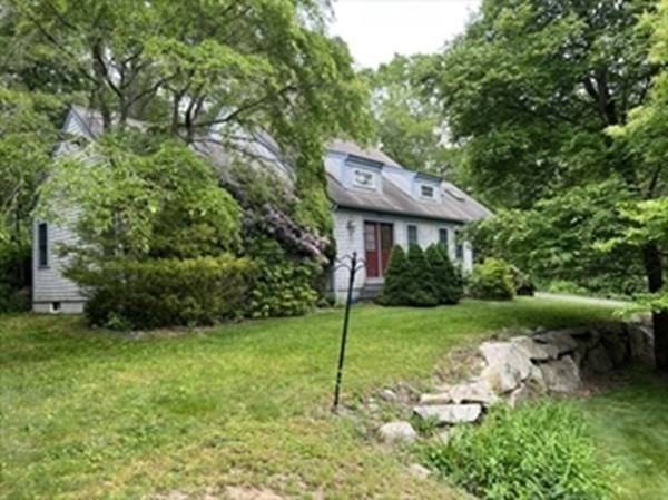 Westport, MA 02790,2 Katlyne Ct