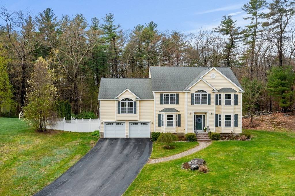 Tyngsborough, MA 01879,6 Jonathan Cir