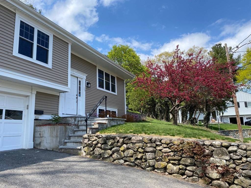 Needham, MA 02494,20 Peacedale Cir