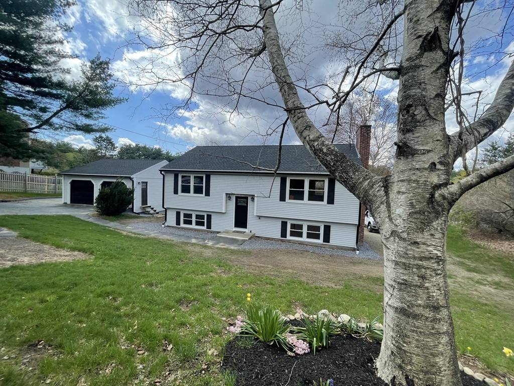 West Boylston, MA 01583,135 Laurel St