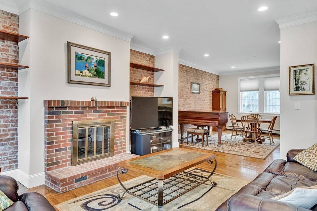 Boston, MA 02135,1739 Commonwealth Ave