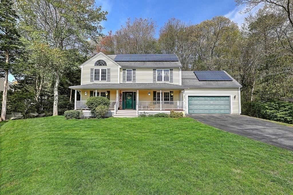 Westport, MA 02790,26 Hunters Way