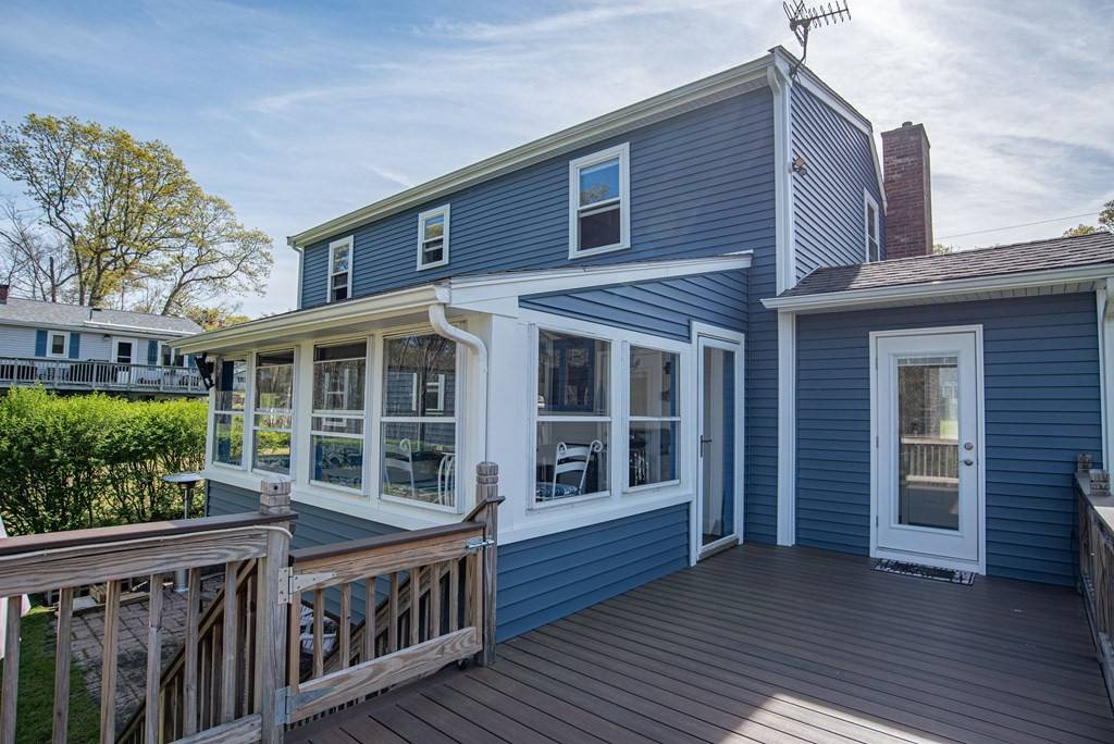 Westport, MA 02790,61 Ridgeline Dr