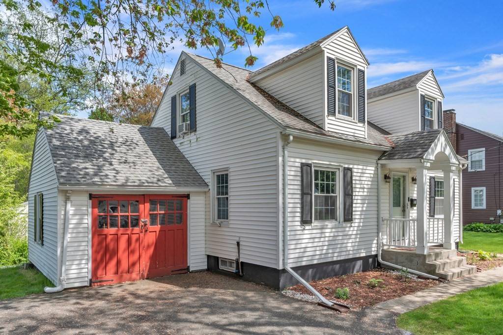 East Longmeadow, MA 01028,159 Elm St