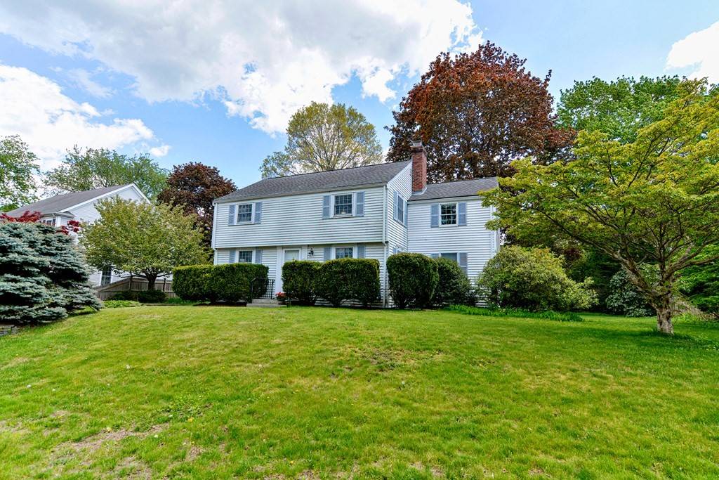 Wellesley, MA 02481,51 Boulder Brook Rd