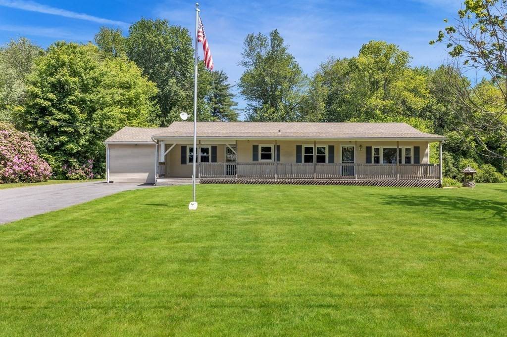 East Longmeadow, MA 01028,44 Rural Ln