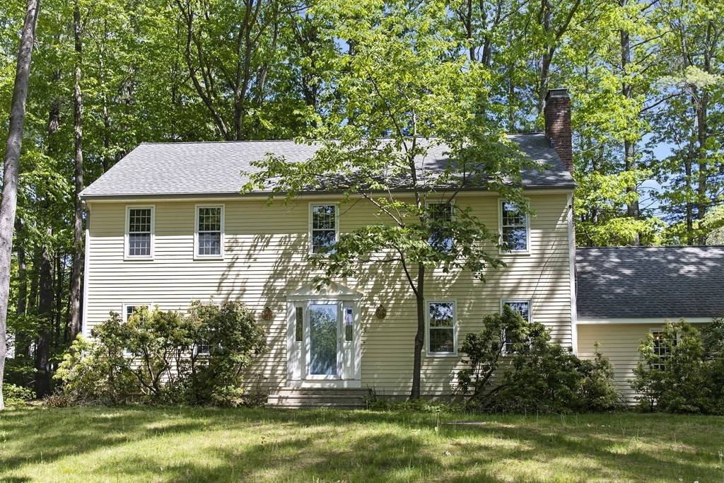 Acton, MA 01720,8 Highland Rd