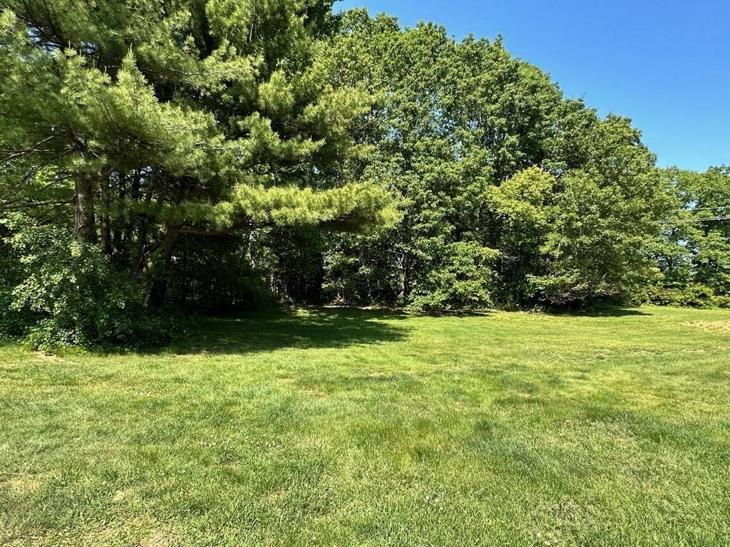 Tyngsborough, MA 01879,5 Bridgeview Cir #7