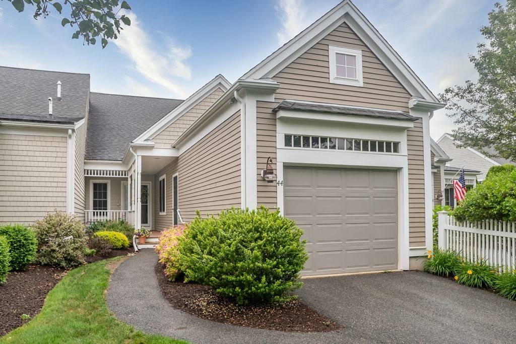 Bourne, MA 02532,44 Turnberry #146