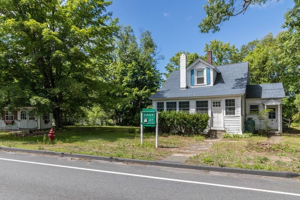 Athol, MA 01331,724 Silver Lake Street