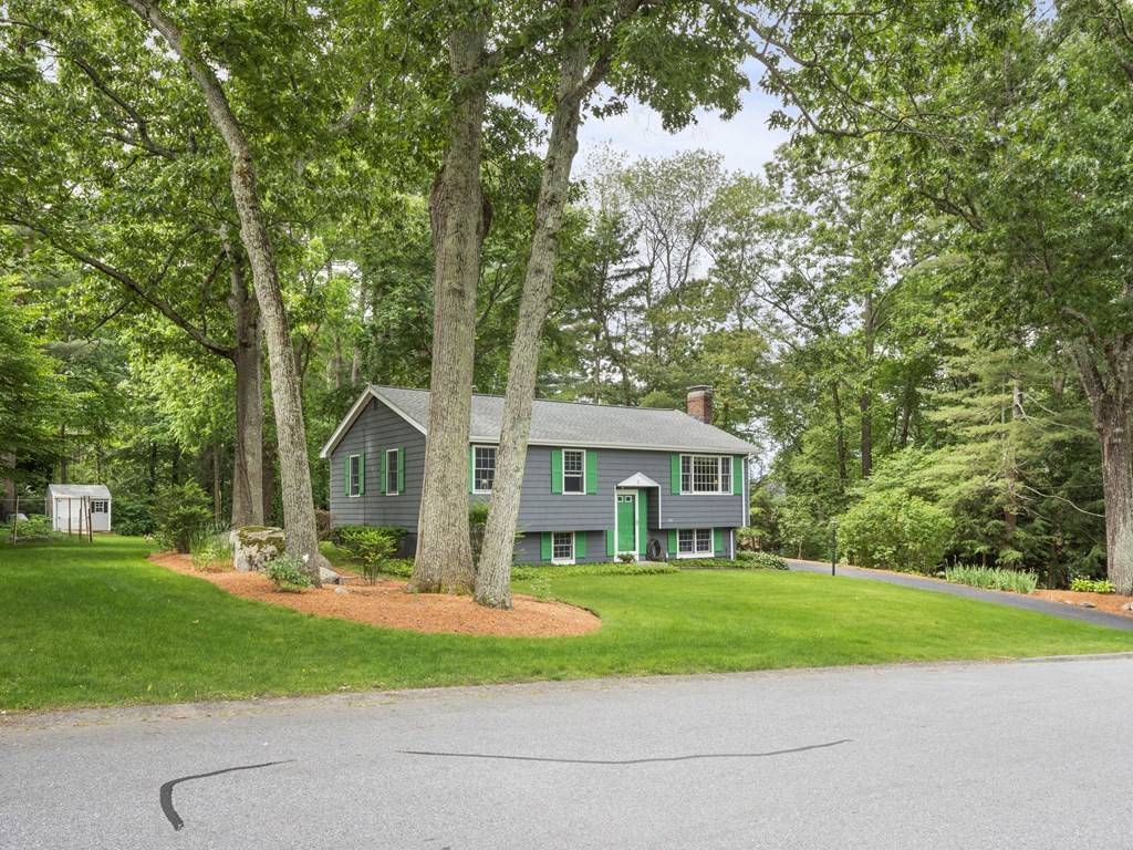 Holliston, MA 01746,346 Gorwin Drive